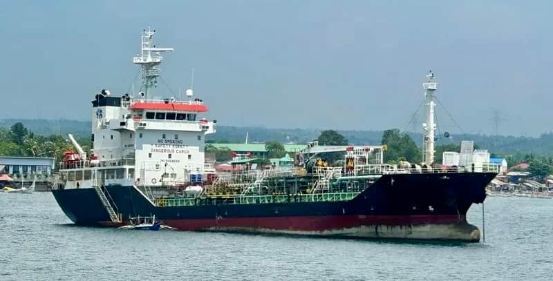 OIL/CHEMICAL TANKER — CHEMICAL/PRODUCT TANKER for sale