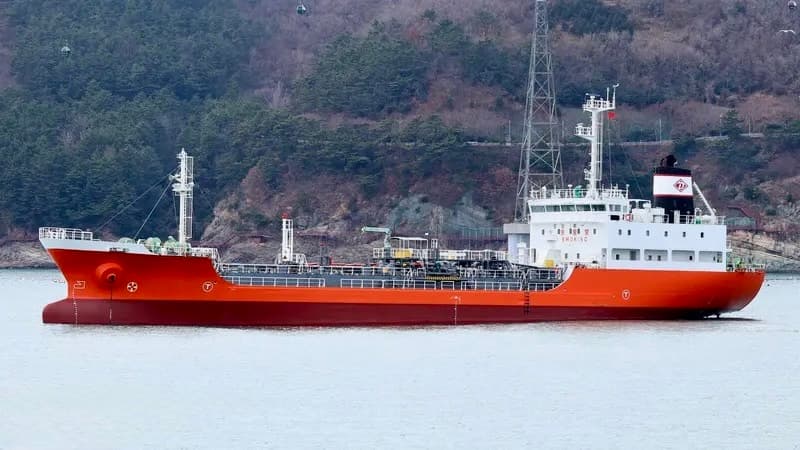 Oil/Chemical Tanker Resale