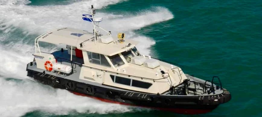 High-speed utility vessel