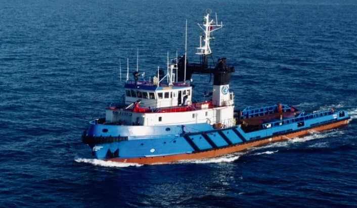 Tug Supply vessel/Fire fighting ship 1 /Water spray