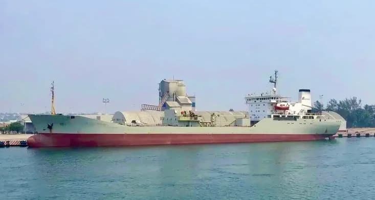 CEMENT CARRIER